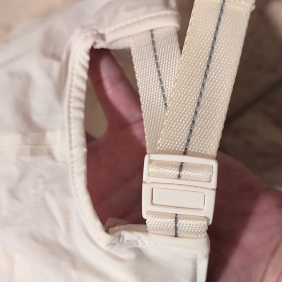 NWOT Lululemon Hat - Picture 2 of 4